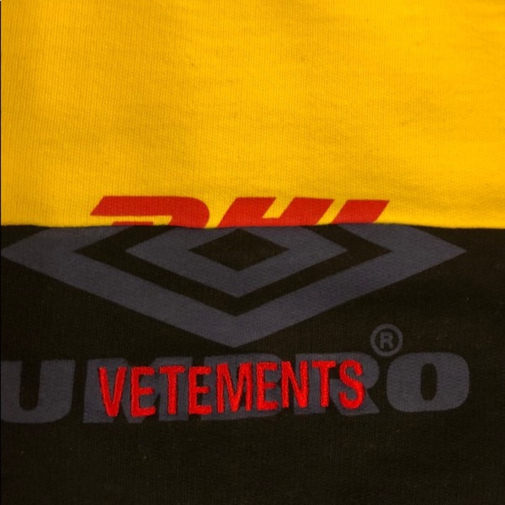 VETEMENTS X DHL X UMBRO LIMITED EDITION HOODIE
